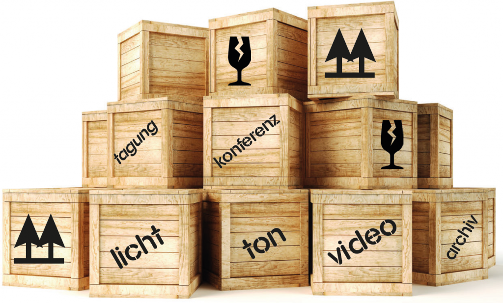 Umzugskisten mit Beschriftung